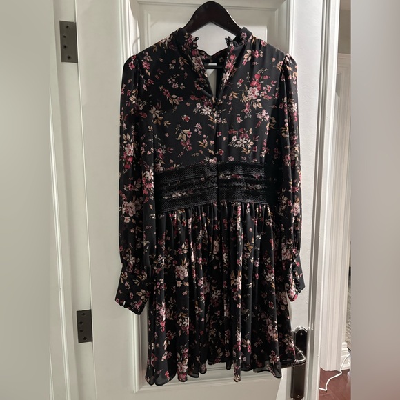 Evernew worn once - Picture 1 of 3